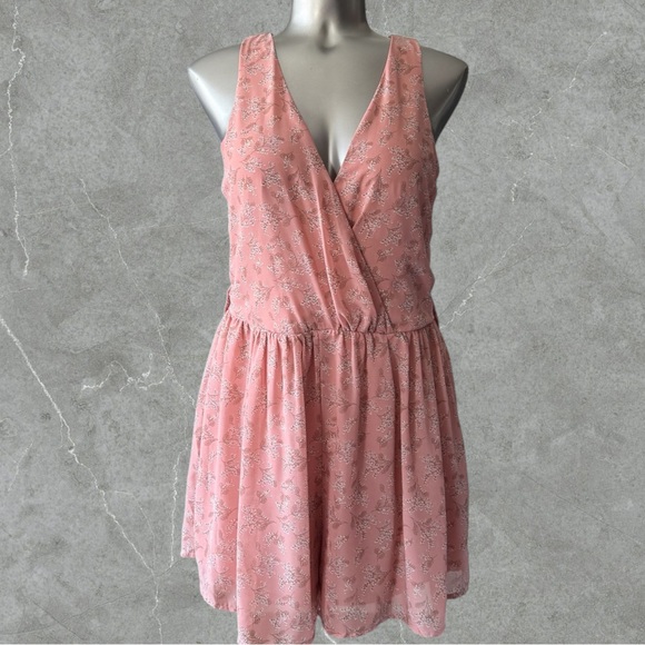 She + Sky Pants - ✅She + Sky Rose Pink Floral Chiffon Wrap Romper